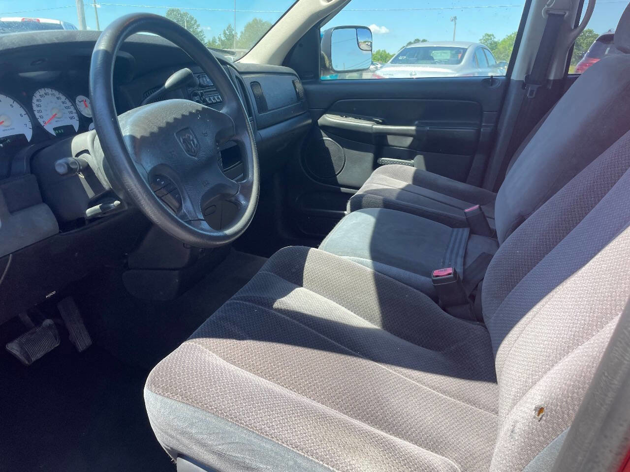 Used 2003 Dodge Ram 1500 Truck ST image 9