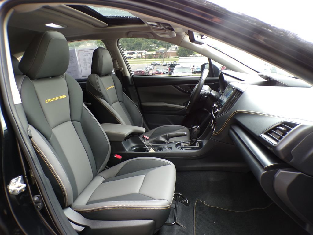 Used 2022 Subaru Crosstrek 2.5i Sport w/ Moonroof Package AWD/4WD image 15