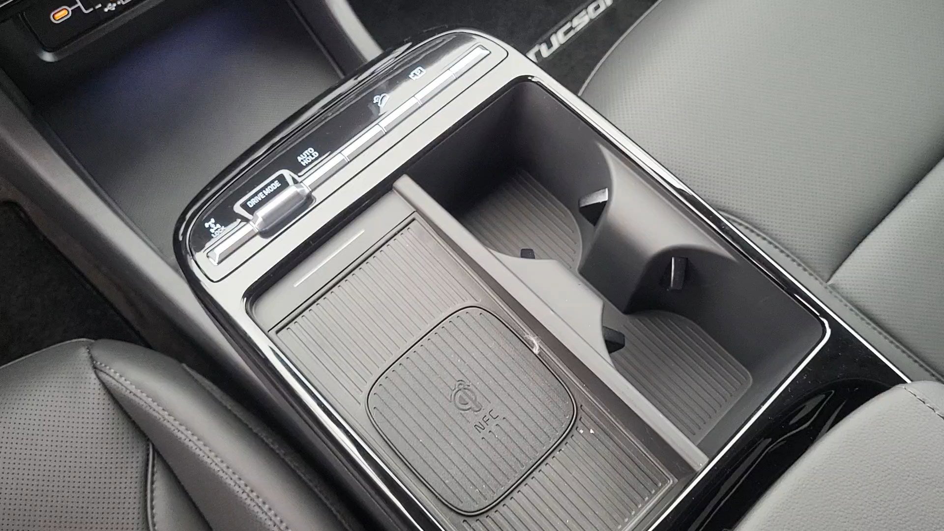 New 2025 Hyundai Tucson SEL image 18