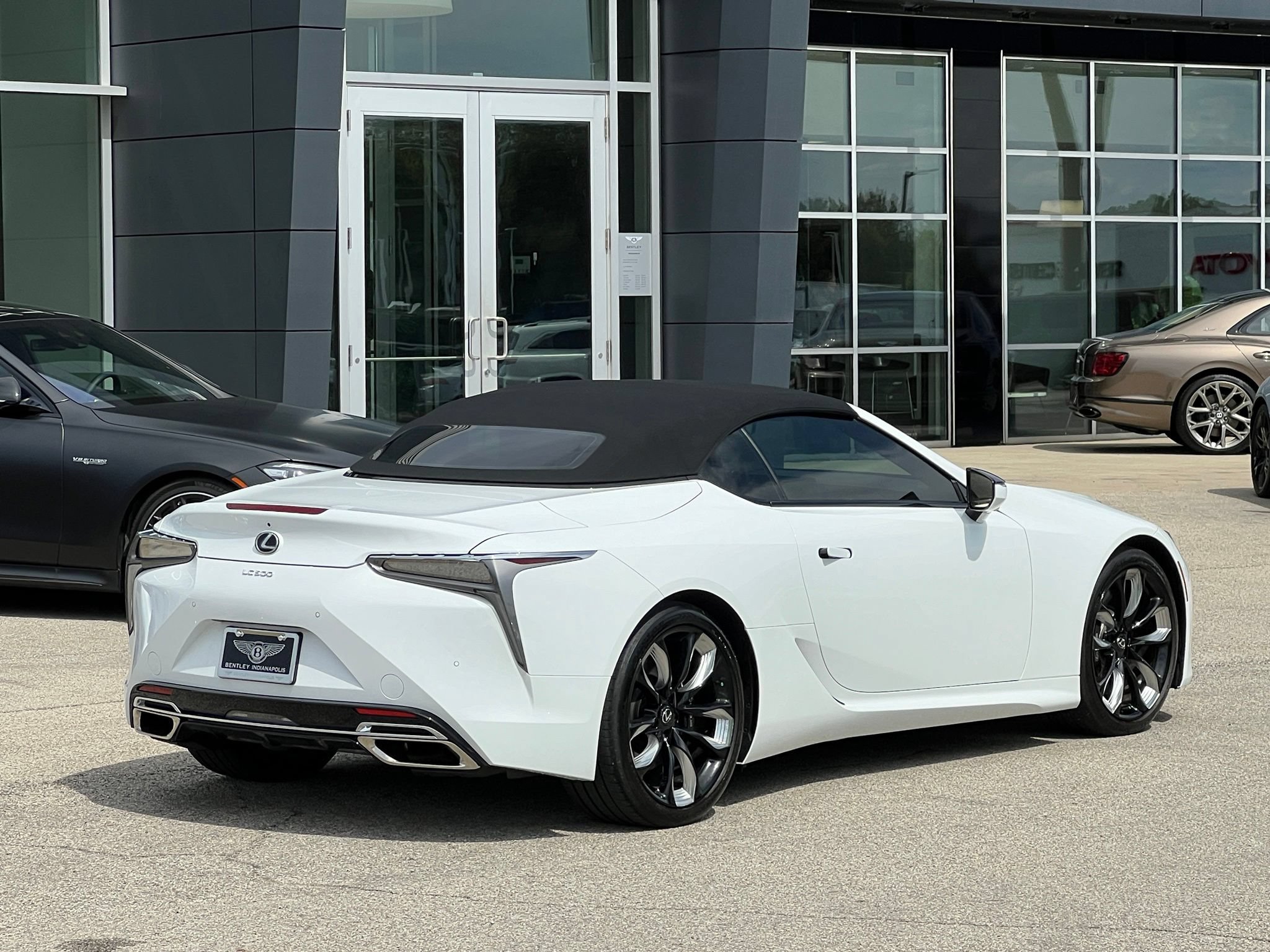 Used 2025 Lexus LC 500 Convertible w/ Touring Package RWD image 9