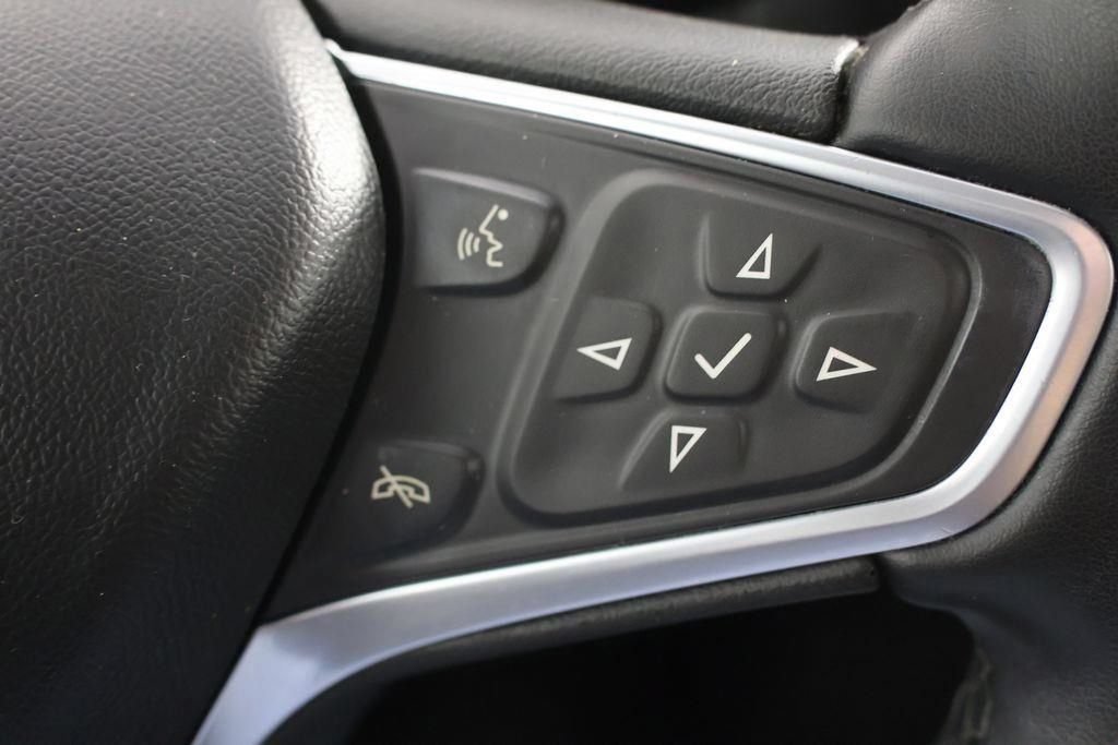 Used 2023 Chevrolet Equinox Premier AWD/4WD image 13