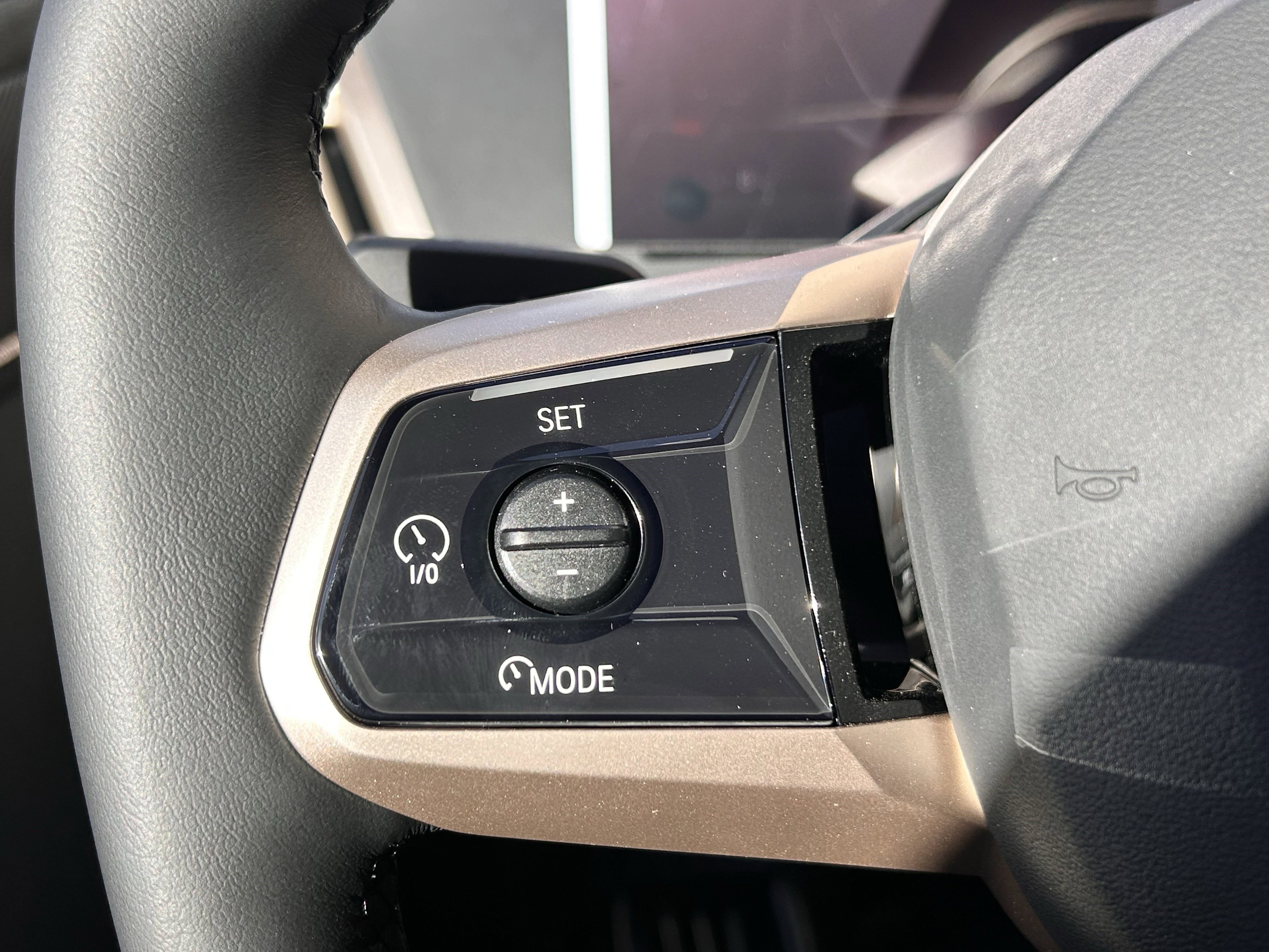 Used 2026 BMW iX xDrive45 w/ Premium Package image 10