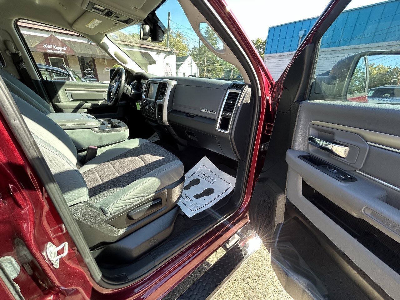 Used 2017 RAM 1500 Big Horn RWD image 9