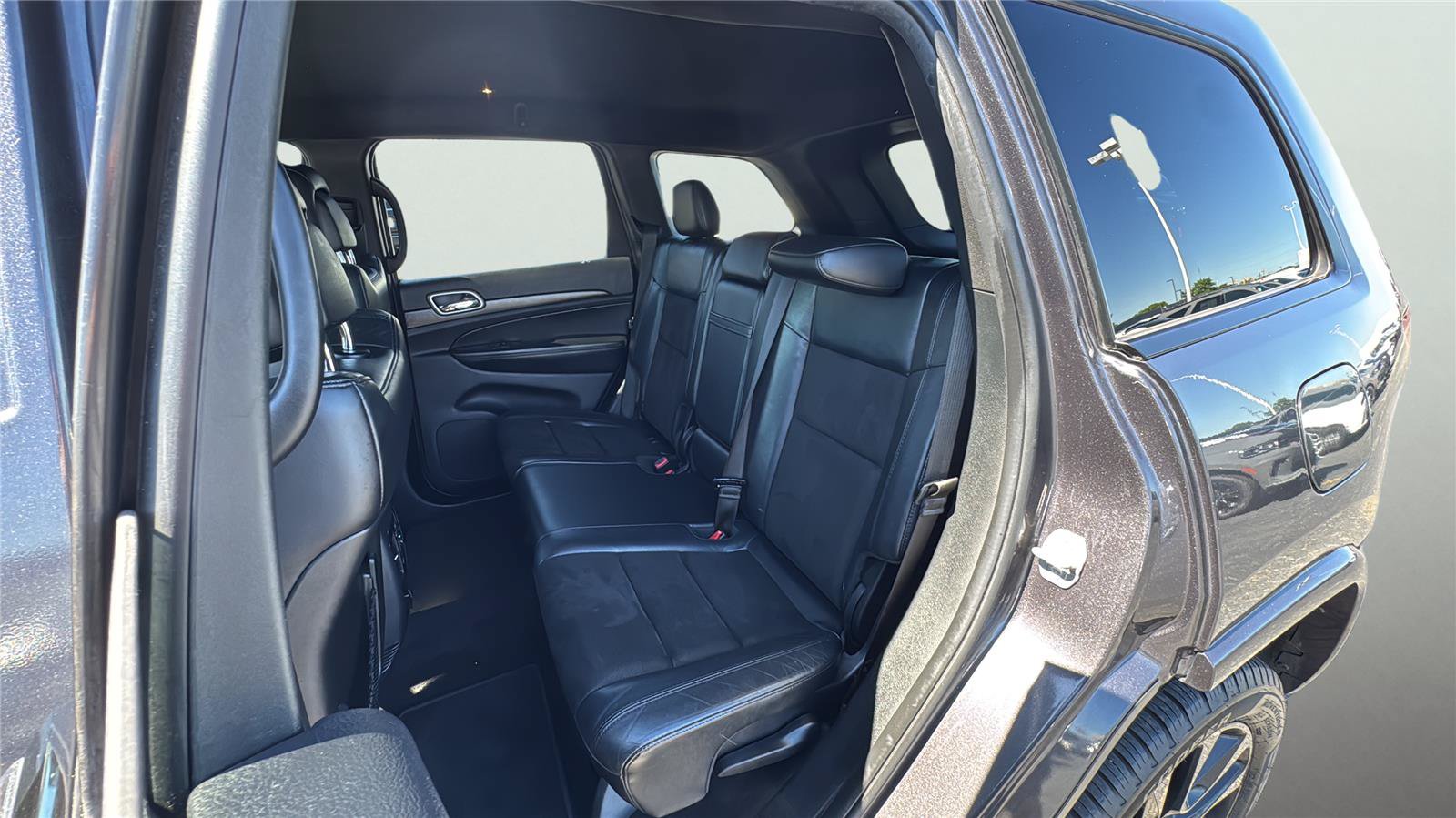 Certified 2018 Jeep Grand Cherokee Altitude AWD/4WD image 19