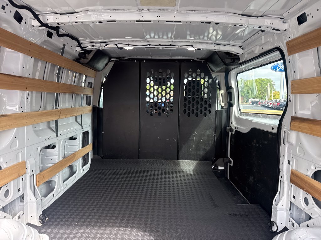 Used 2025 Ford Transit 250 Low Roof w/ Exterior Upgrade Package RWD image 16