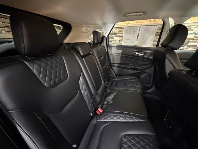 Used 2023 Ford Edge Titanium AWD/4WD image 35