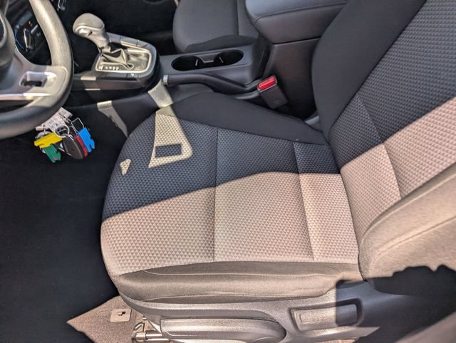 Used 2024 Kia Soul LX w/ LX Technology Package FWD image 21