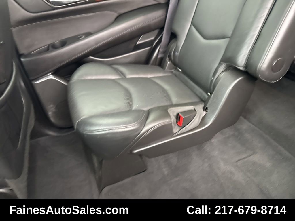 Used 2015 Cadillac Escalade Premium image 55