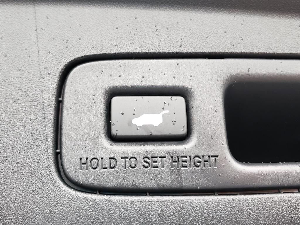 Certified 2025 Acura ADX A-Spec image 10