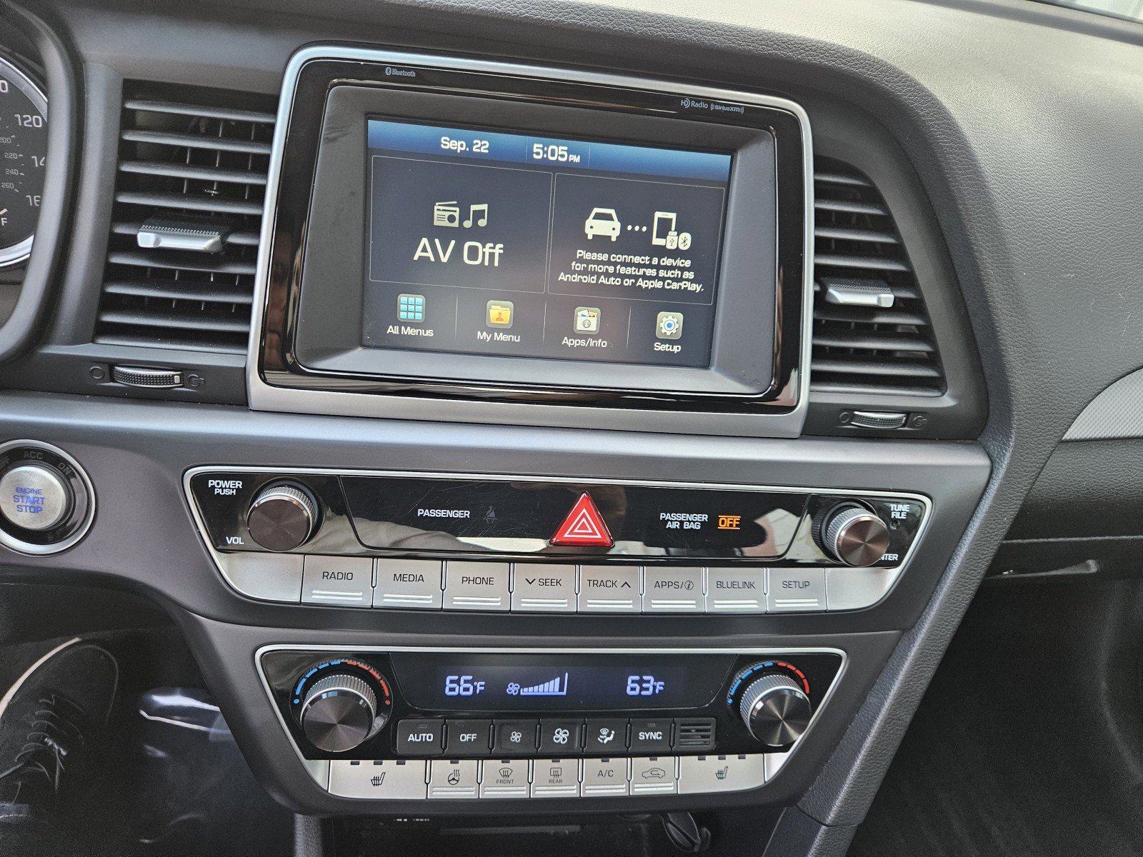 Used 2019 Hyundai Sonata SEL w/ Tech Package 02 image 18