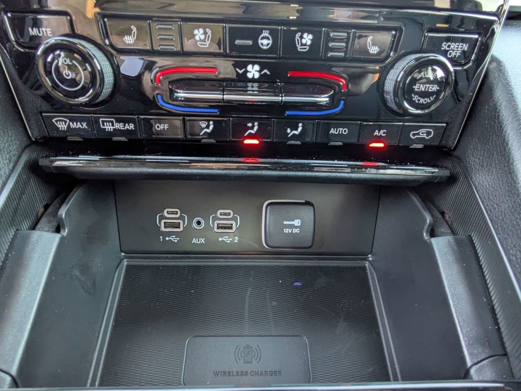 New 2025 Jeep Grand Cherokee L Limited w/ Luxury Tech Group II image 25