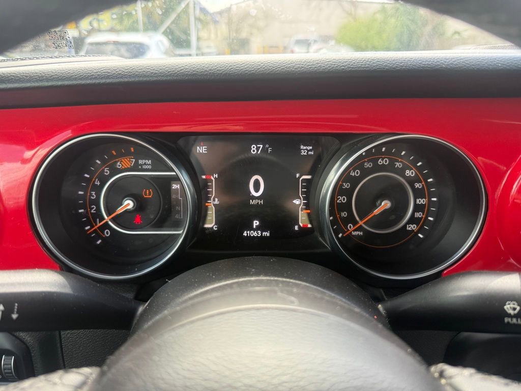 Used 2023 Jeep Wrangler Willys image 27