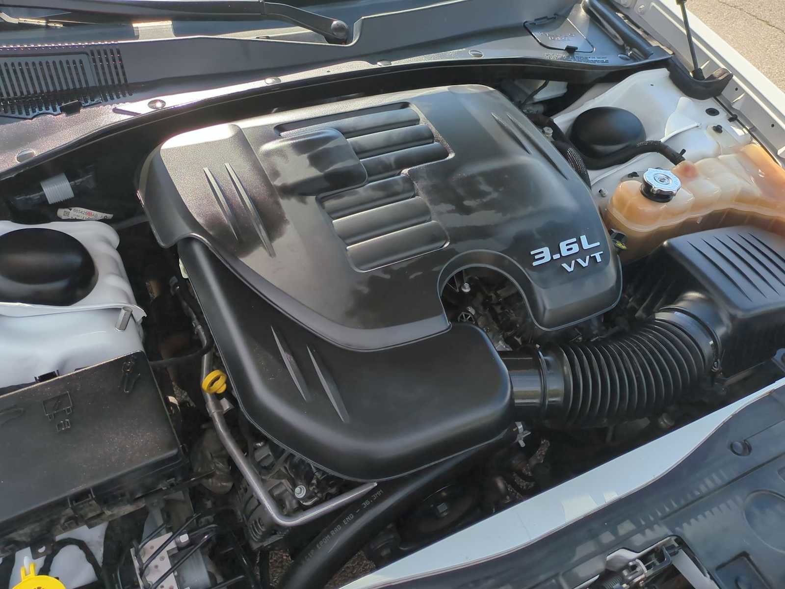 Used 2022 Chrysler 300 S RWD image 31