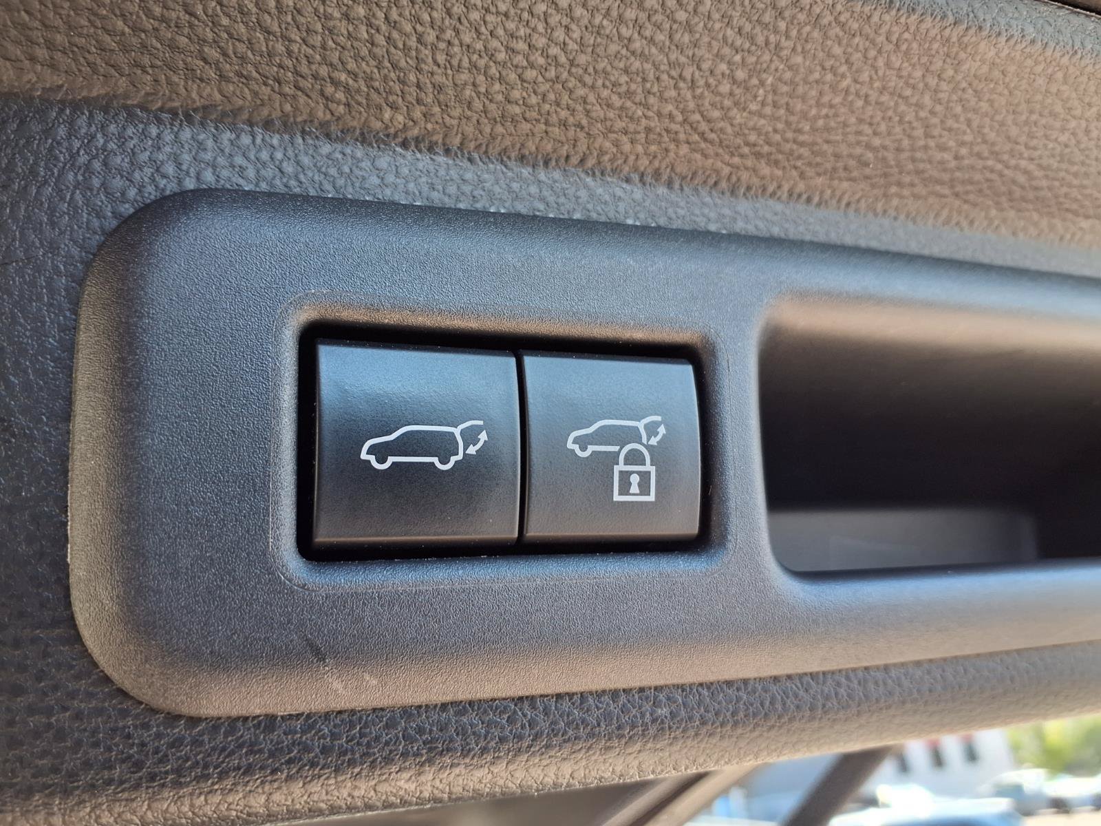 Certified 2023 Toyota Sequoia Capstone AWD/4WD image 25