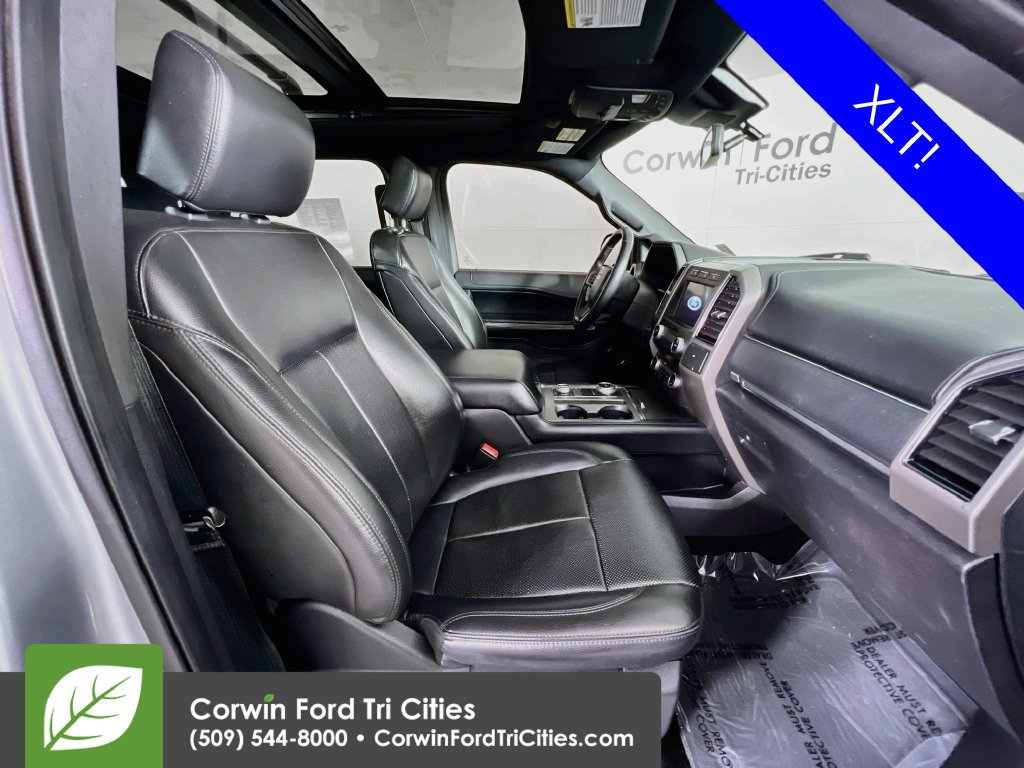 Used 2020 Ford Expedition Max XLT w/ Equipment Group 202A AWD/4WD image 17