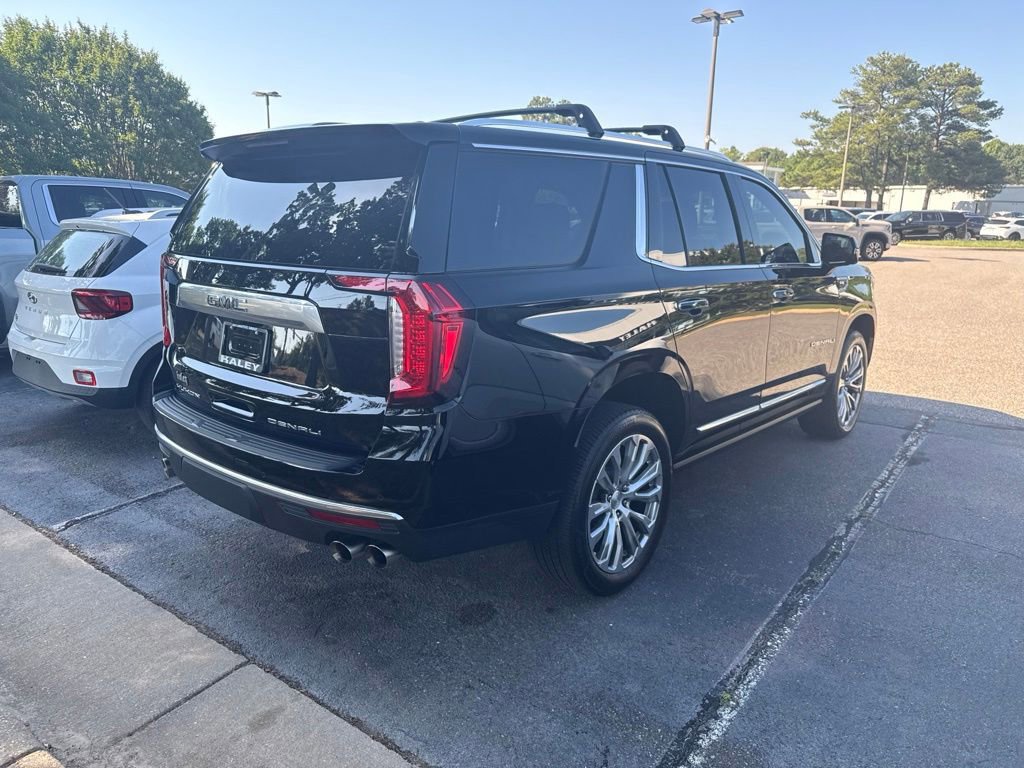 Used 2021 GMC Yukon Denali w/ Denali Premium Package AWD/4WD image 6