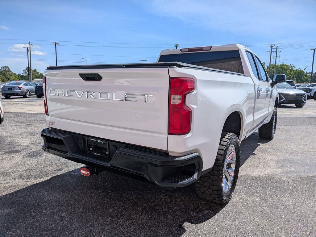Used 2019 Chevrolet Silverado 1500 Custom Trail Boss w/ Infotainment Package AWD/4WD image 4