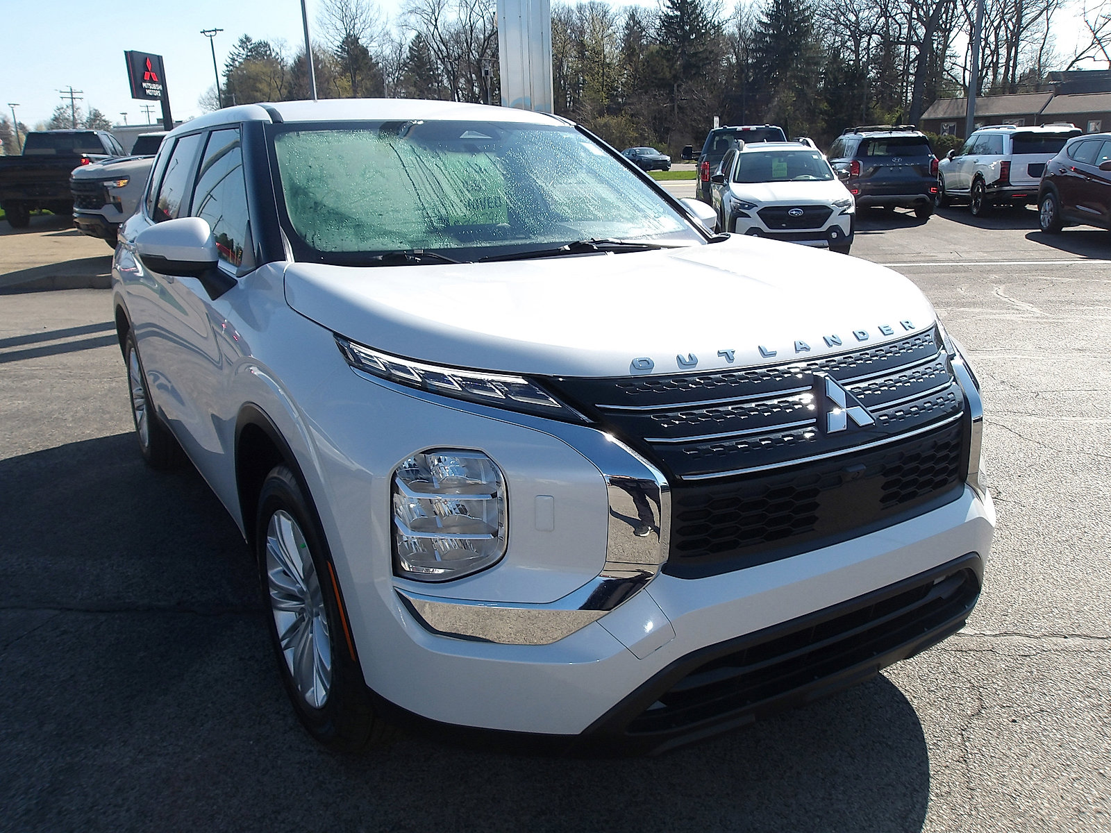 Used 2024 Mitsubishi Outlander ES