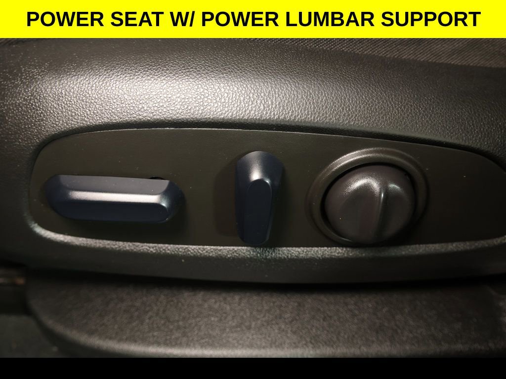 Used 2024 Chevrolet Equinox LS w/ LS Convenience Package image 3