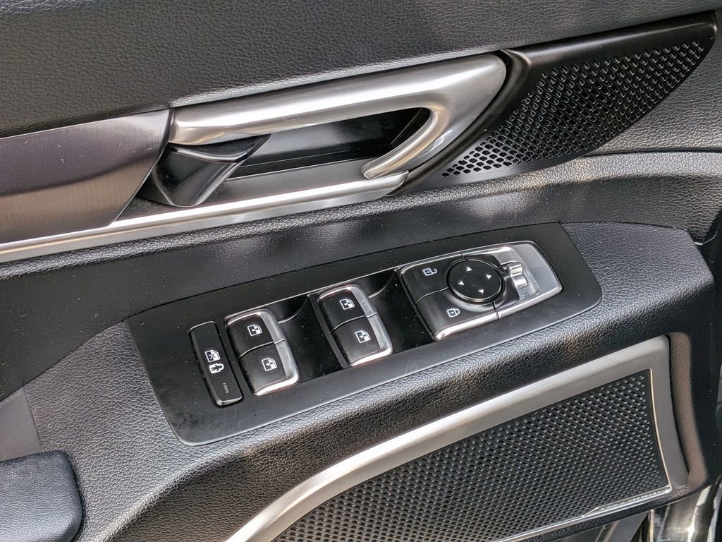 Certified 2023 Kia Telluride S w/ S Sunroof Package image 13