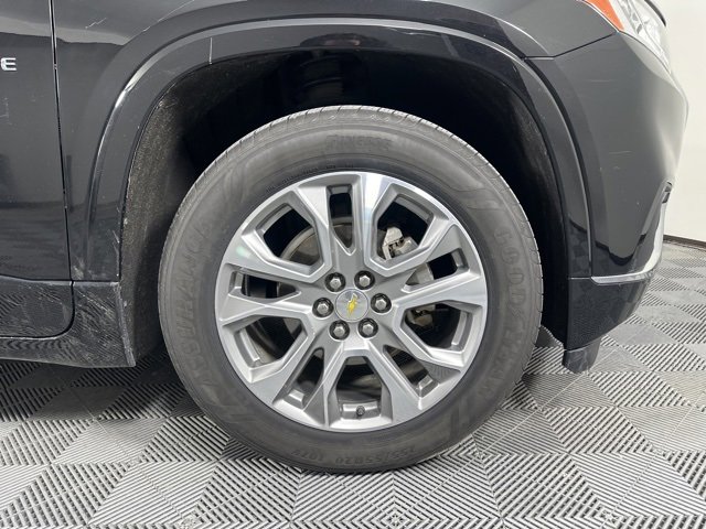 Used 2020 Chevrolet Traverse Premier w/ LPO, Floor Liner Package image 9