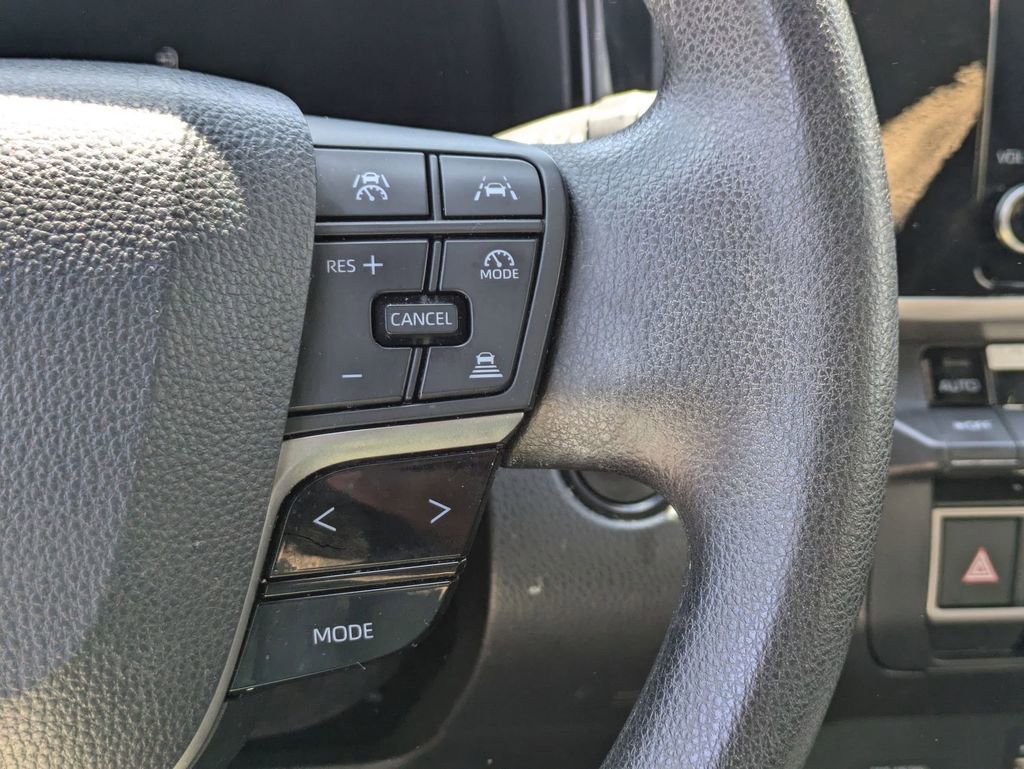 Used 2025 Toyota Camry LE image 21