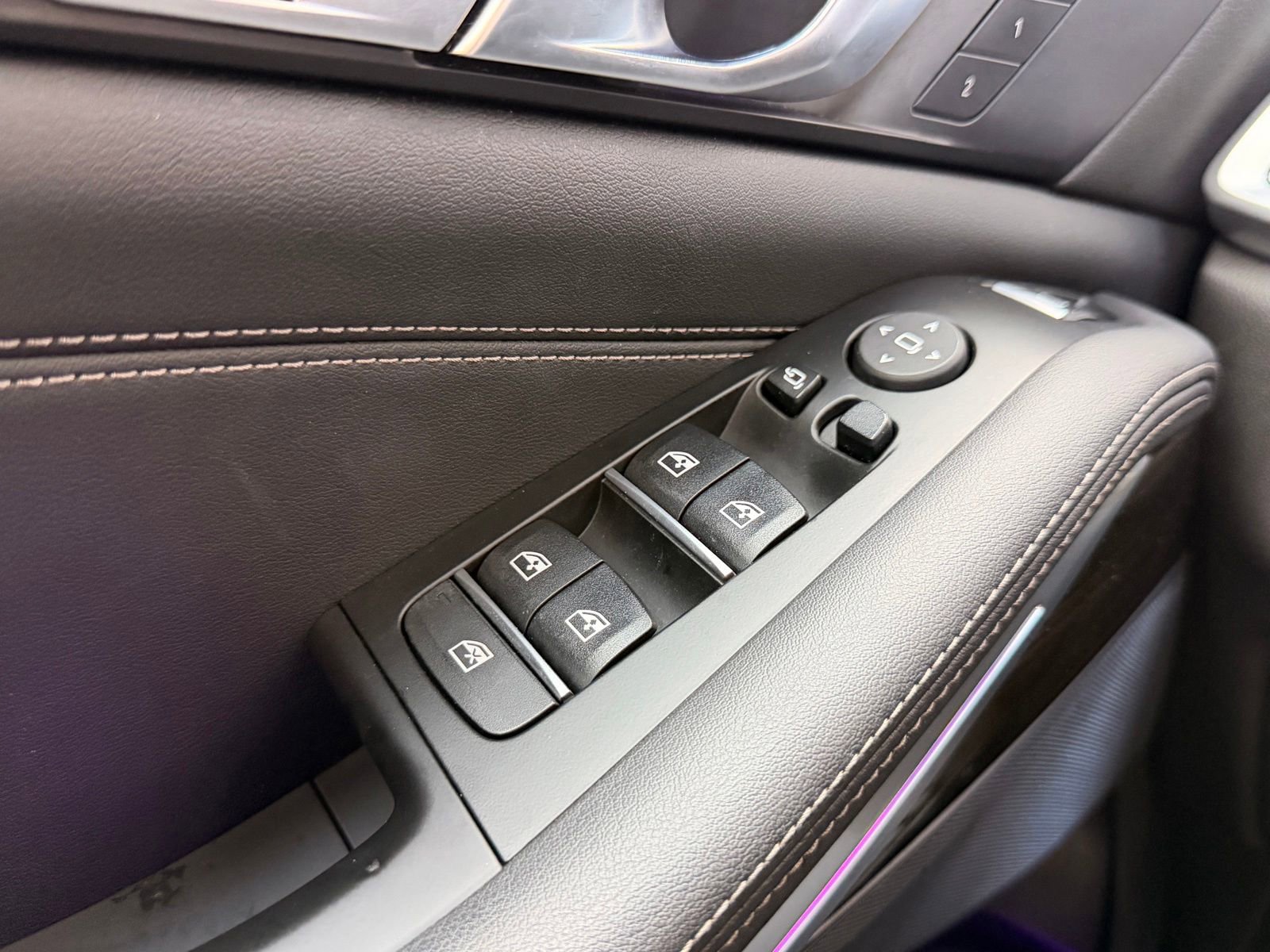 Used 2023 BMW X5 sDrive40i w/ Premium Package RWD image 23
