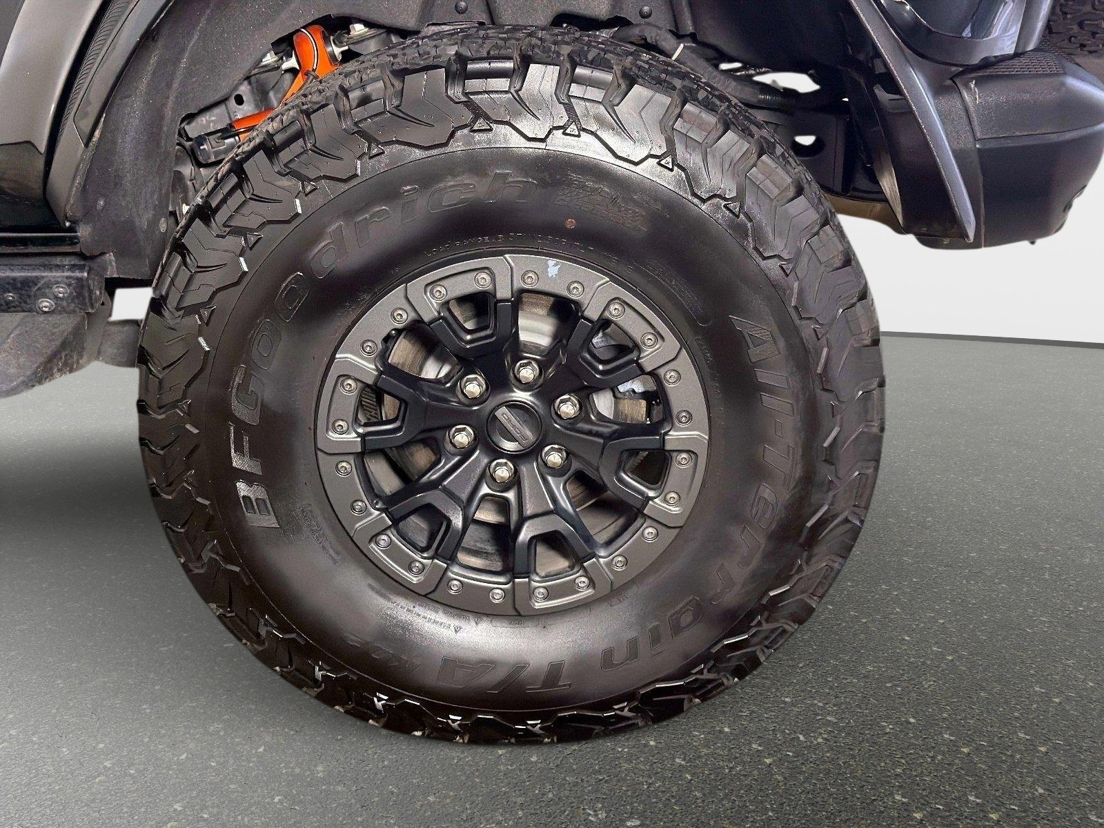 Used 2024 Ford Bronco Raptor w/ Interior Carbon Fiber Pack 6 AWD/4WD image 14