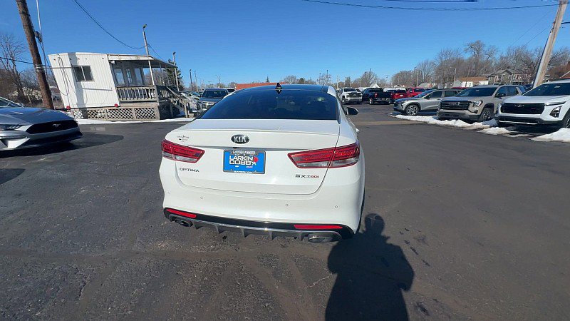 Used 2018 Kia Optima SX image 7