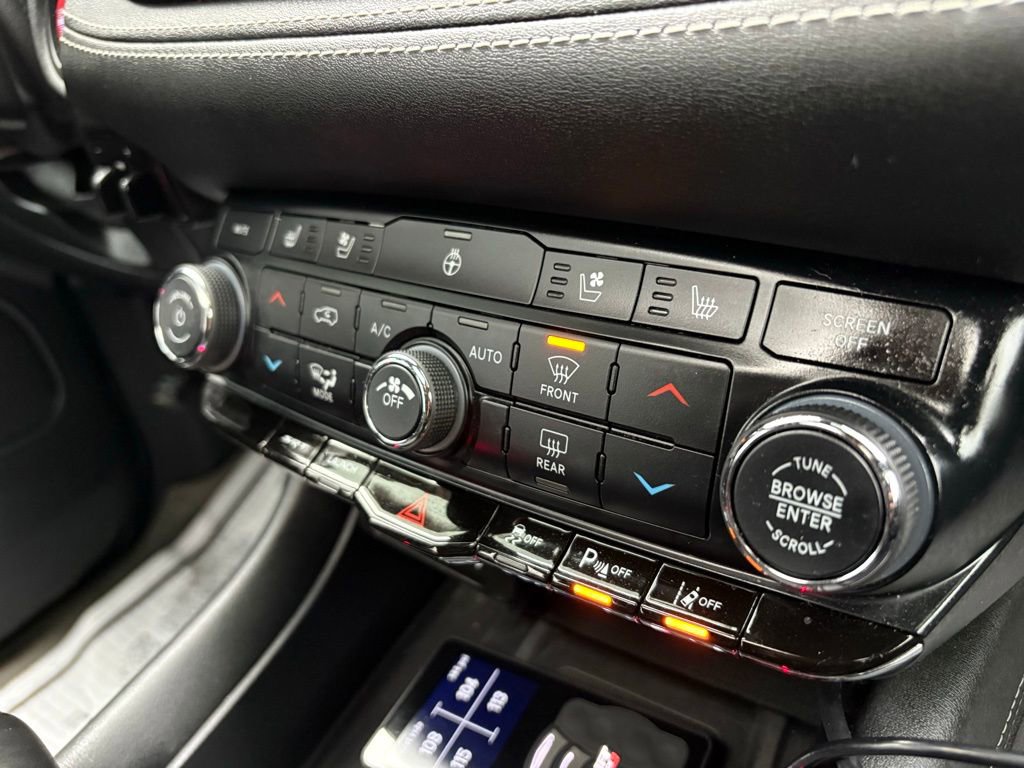 Used 2024 Dodge Durango SRT image 39