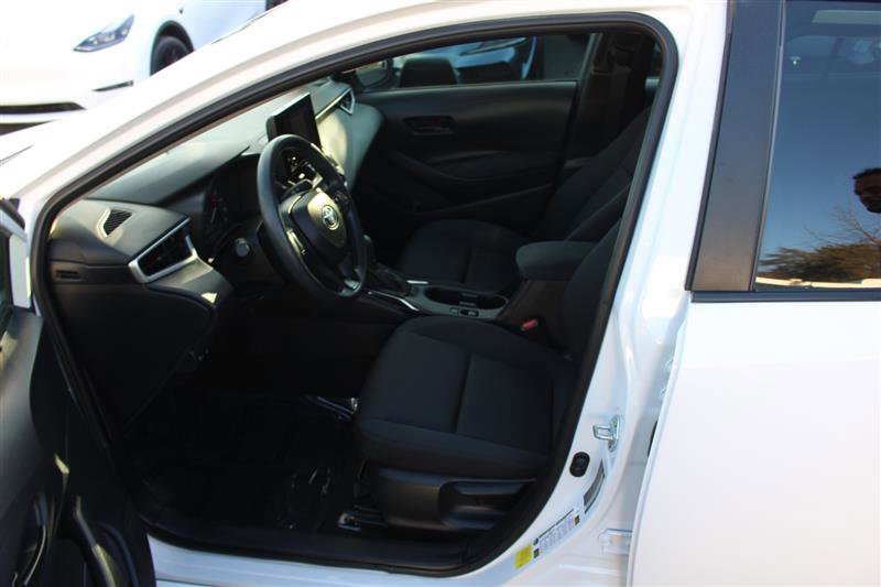 Used 2024 Toyota Corolla LE image 9