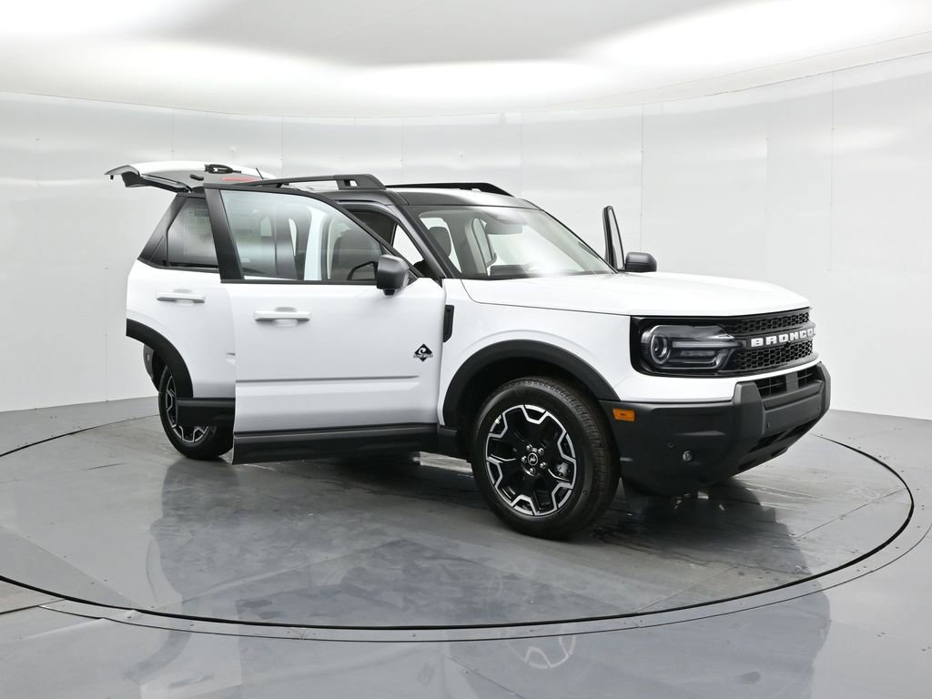 New 2025 Ford Bronco Sport Outer Banks w/ Outer Banks Tech Package+ image 35