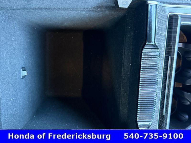 Used 2024 Jeep Wagoneer L Series II w/ Flexible Seating Group image 48