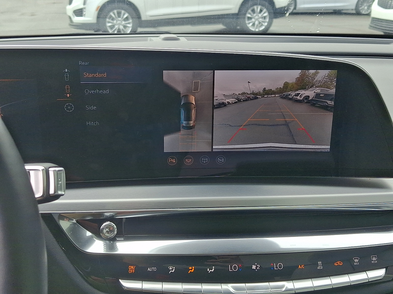 Certified 2024 Cadillac Lyriq Luxury AWD/4WD image 18