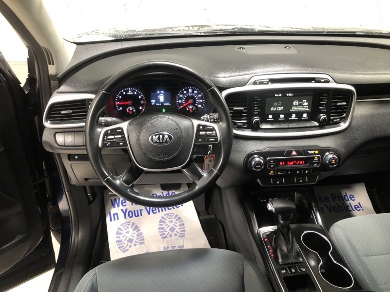 Used 2019 Kia Sorento LX w/ LX Convenience Package image 26