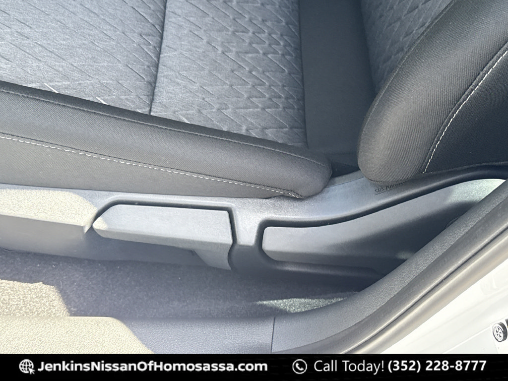 New 2026 Nissan Sentra SV w/ SV Convenience Package FWD image 32