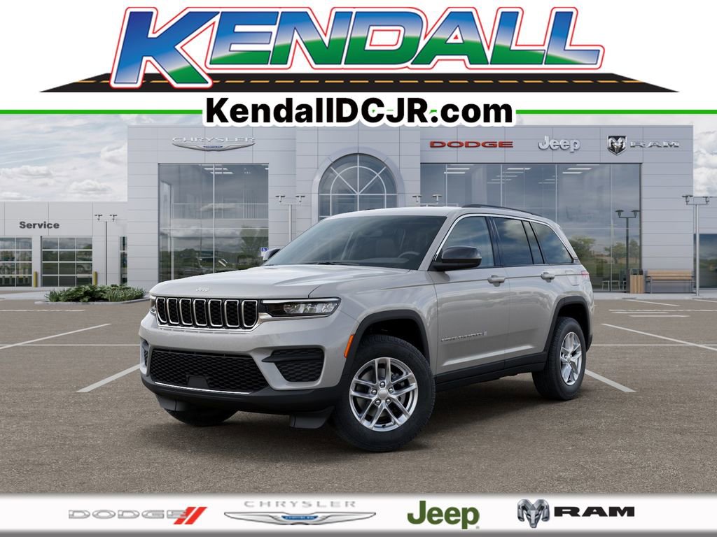 New 2026 Jeep Grand Cherokee Laredo RWD image 1