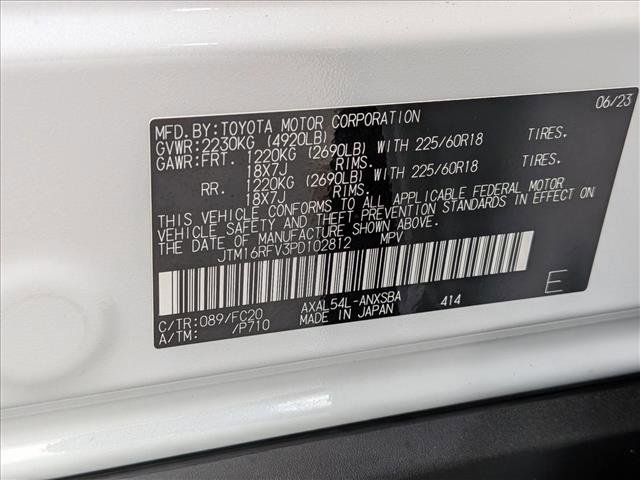 Used 2023 Toyota RAV4 SE w/ Convenience Package AWD/4WD image 25