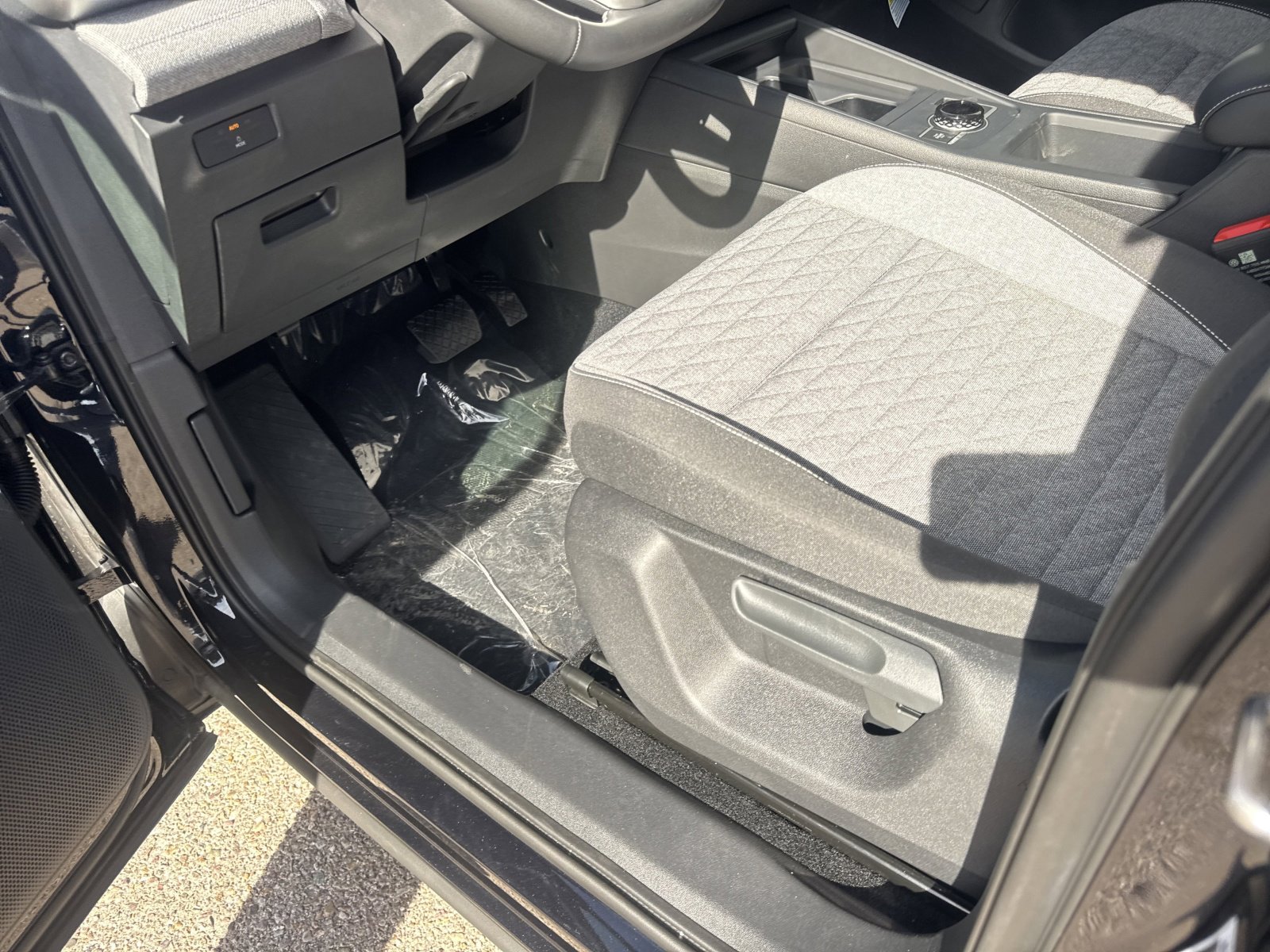 New 2026 Volkswagen Tiguan S image 23