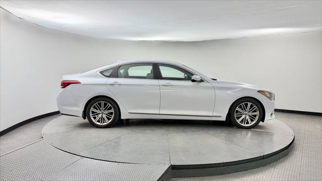 Used 2018 Genesis G80 3.8 RWD image 9