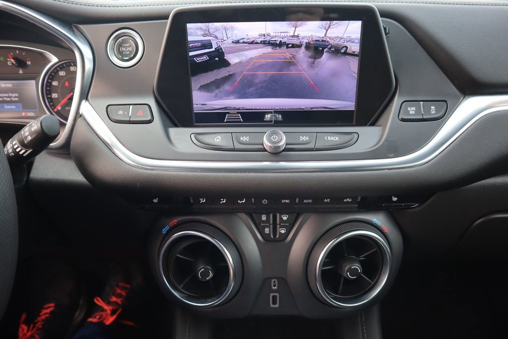 Used 2022 Chevrolet Blazer LT FWD image 22