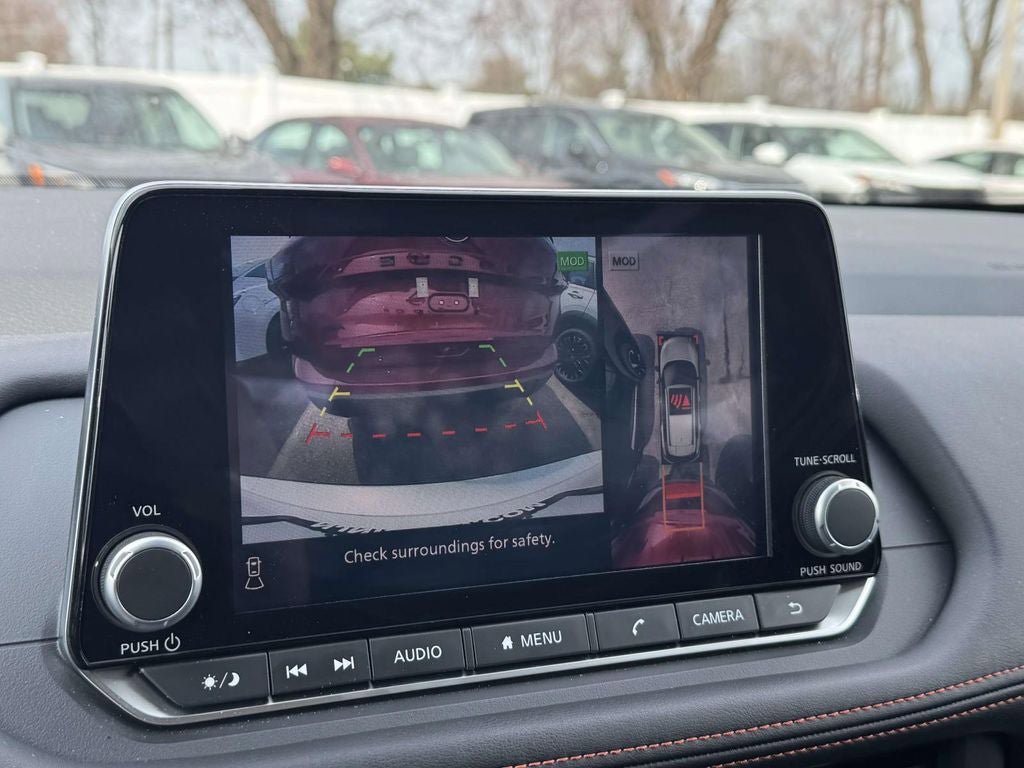 Certified 2025 Nissan Rogue SV image 11