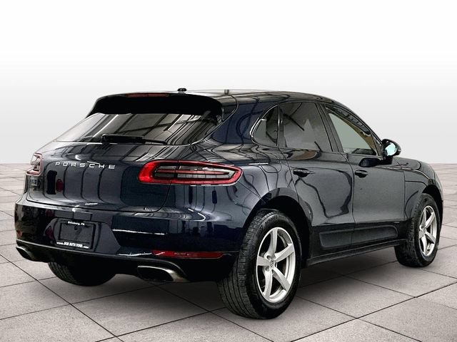 Used 2017 Porsche Macan AWD/4WD image 11