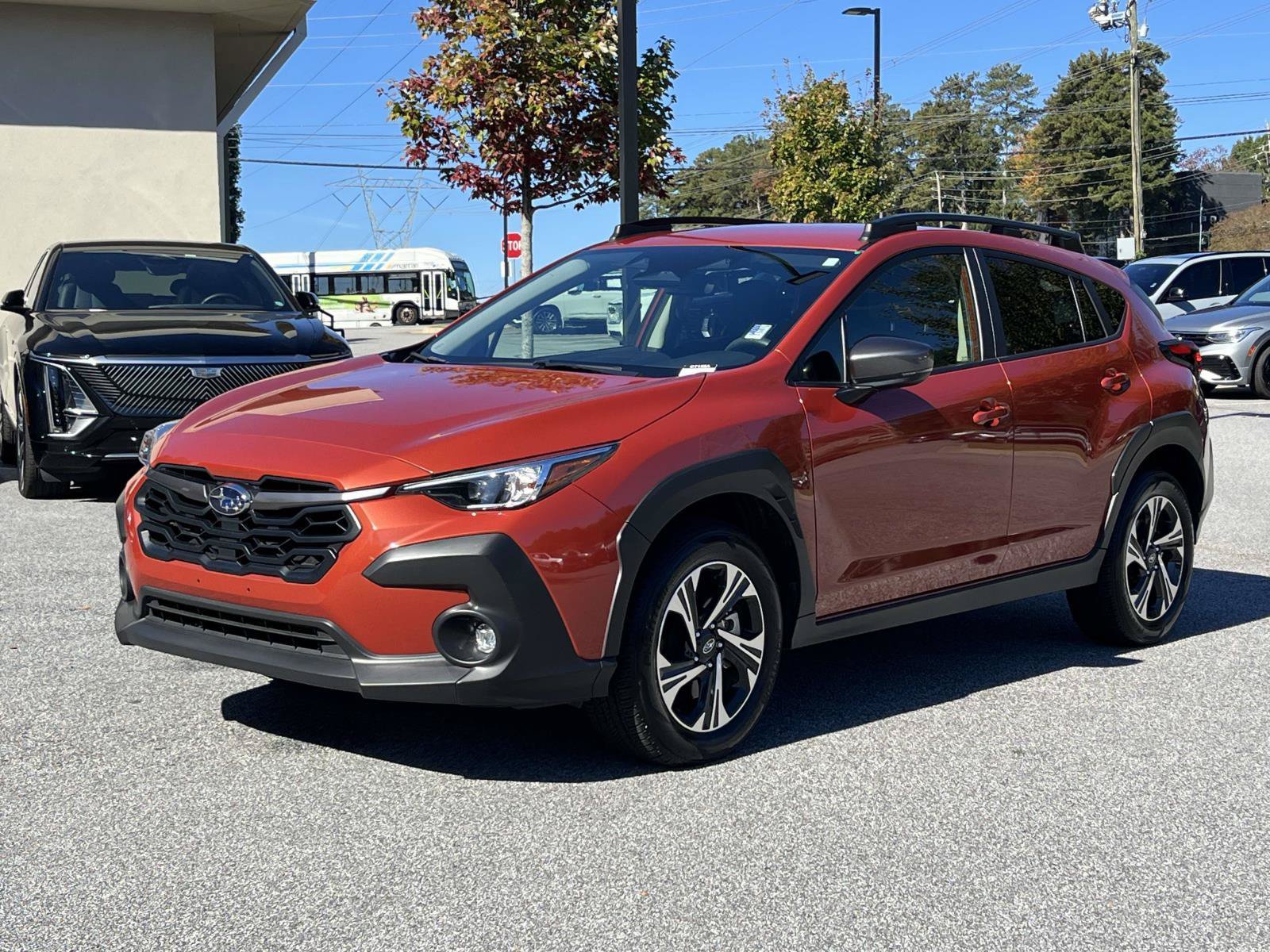 Used 2024 Subaru Crosstrek 2.0i Premium w/ Popular Package #3 AWD/4WD image 1