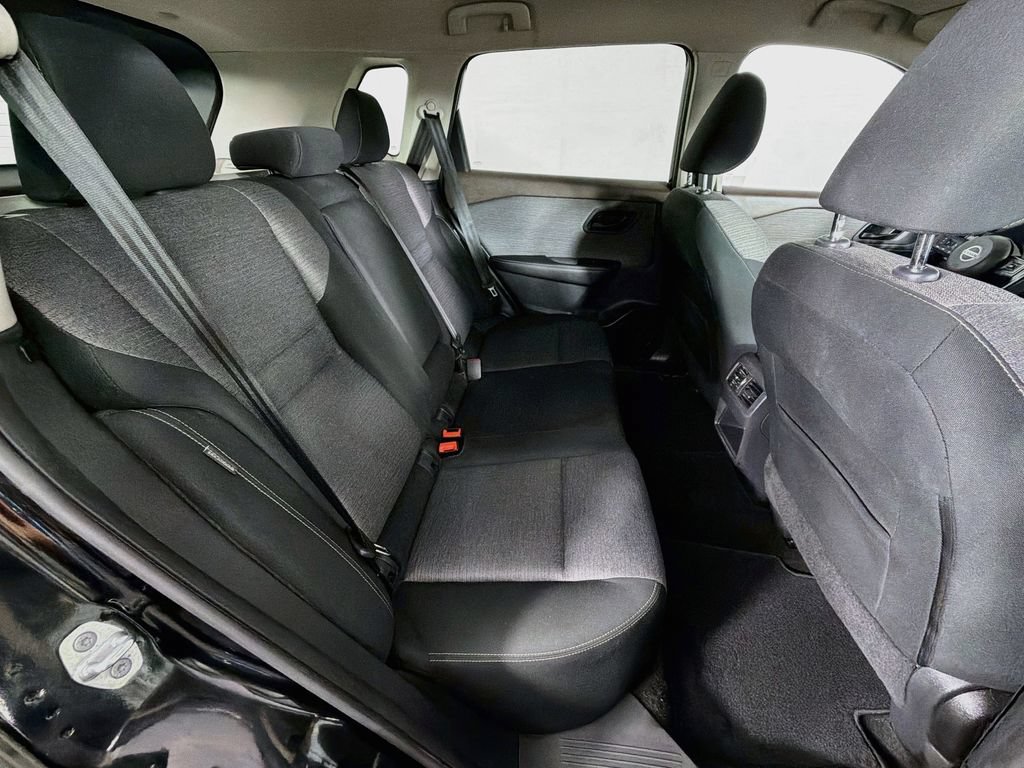 Used 2021 Nissan Rogue S AWD/4WD image 26