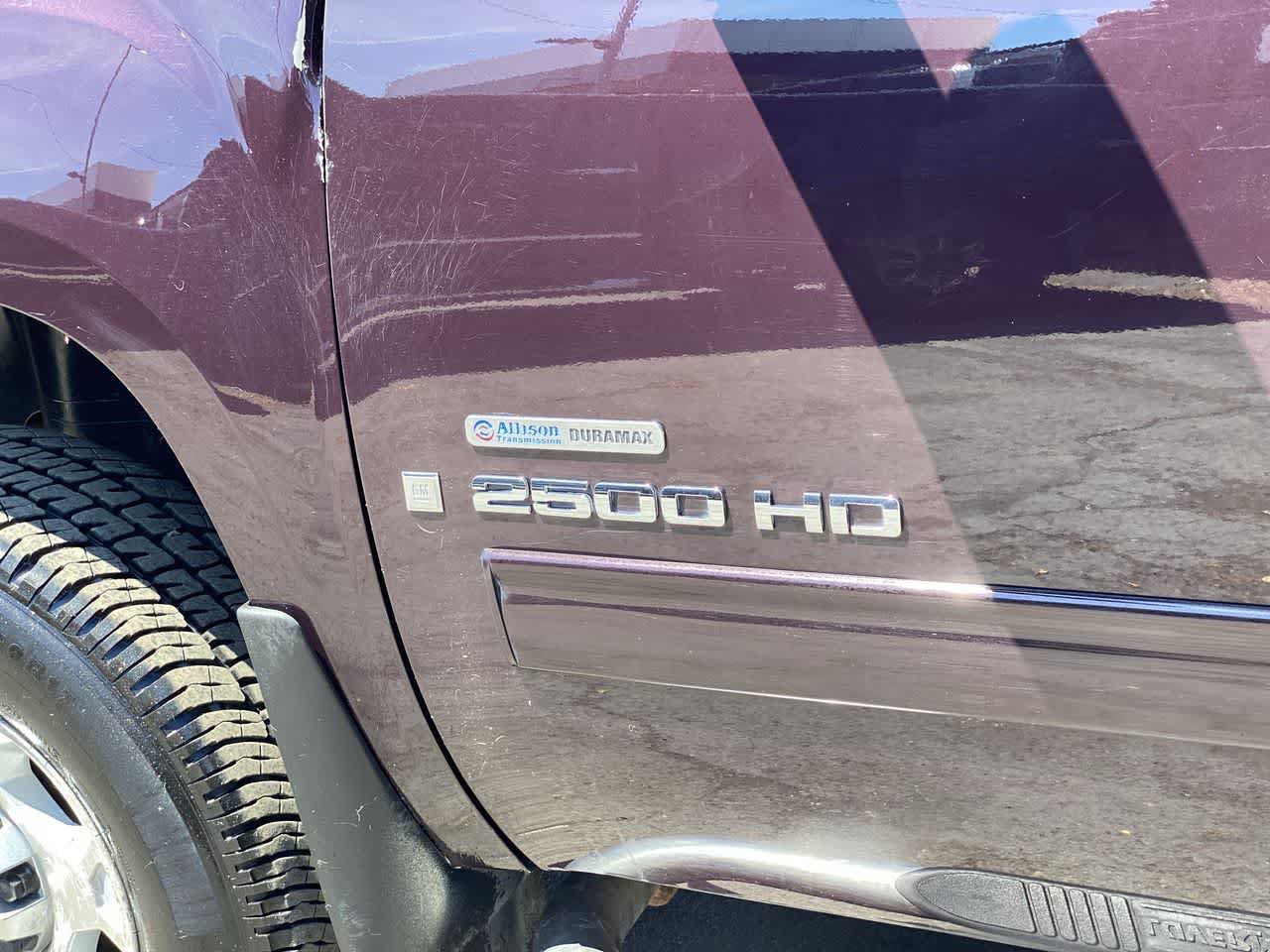 Used 2008 GMC Sierra 2500 SLT w/ Sun And Navigation Package AWD/4WD image 10