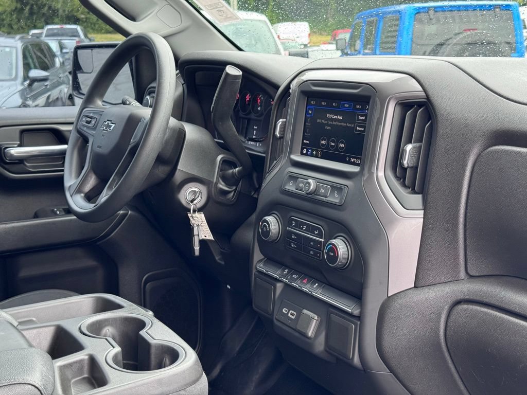 Used 2021 Chevrolet Silverado 1500 Custom Trail Boss AWD/4WD image 22