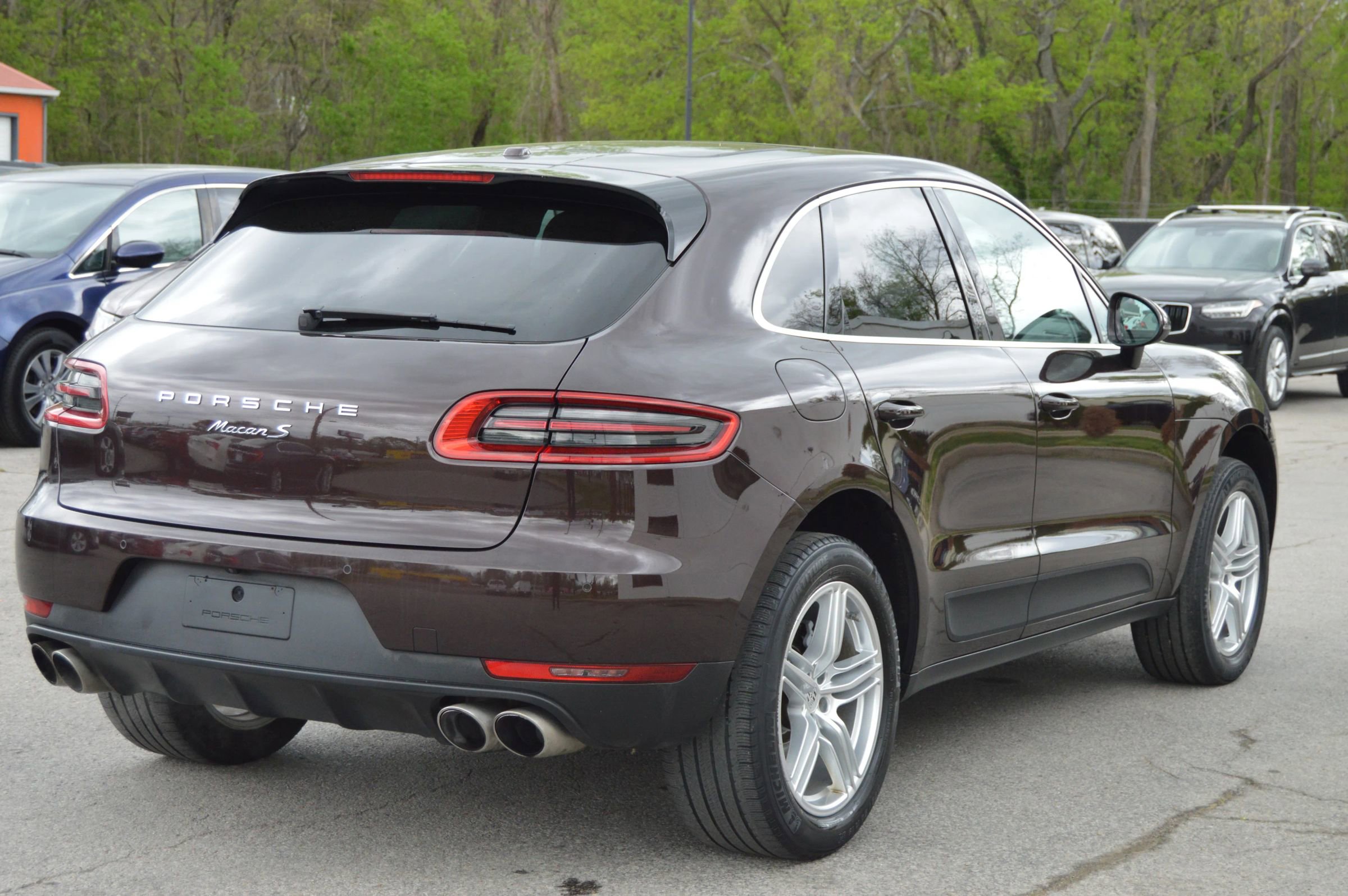 Used 2016 Porsche Macan S AWD/4WD image 6