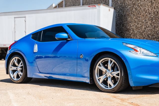 Used 2010 Nissan 370Z Touring w/ Sport Pkg RWD image 60