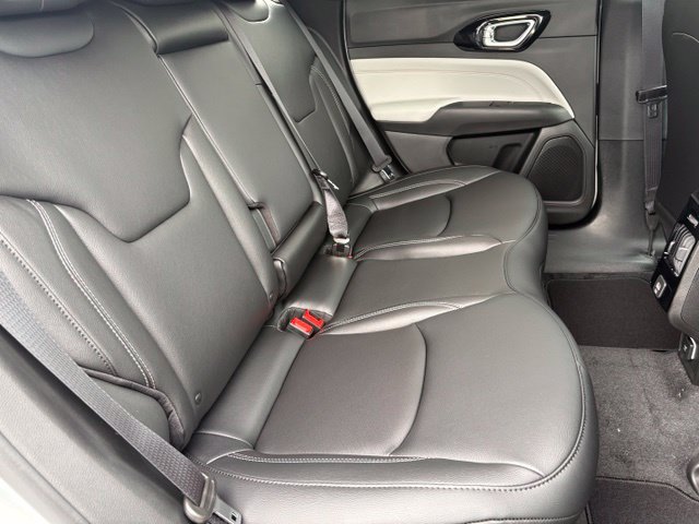 New 2026 Jeep Compass Limited AWD/4WD image 17